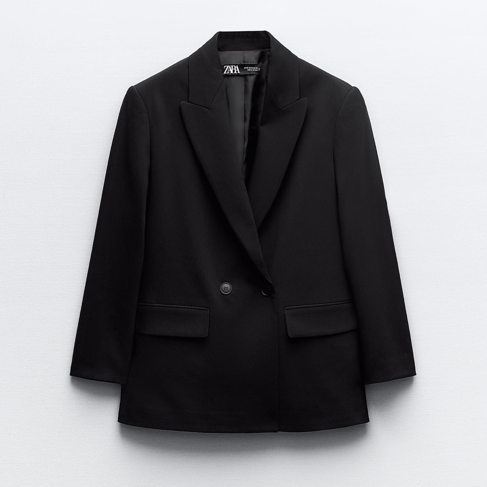 Zara black blazer with double breasted button closure in the front